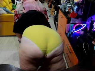 softie-sofy Live Webcam on CamSoda