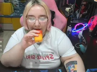 Softie-Sofy's Live Sex Cam Show