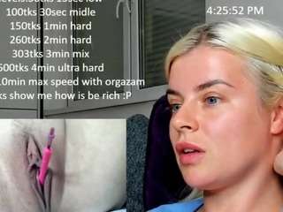  misslolaa chat room