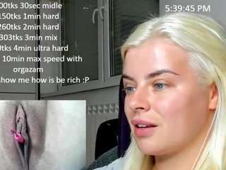 misslolaa webcam model