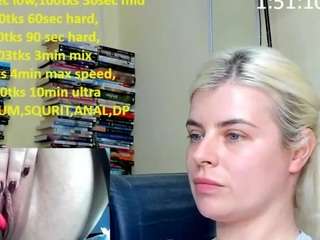 misslolaa Live Webcam on CamSoda