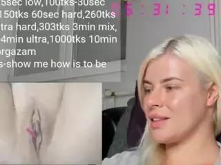 misslolaa's Live Sex Cam Show