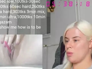 misslolaa's Live Sex Cam Show