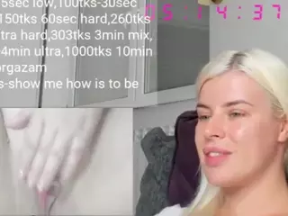 misslolaa's Live Sex Cam Show