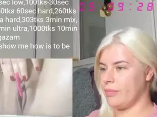 misslolaa's Live Sex Cam Show