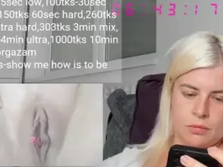 misslolaa's Live Sex Cam Show