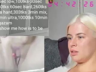 misslolaa's Live Sex Cam Show