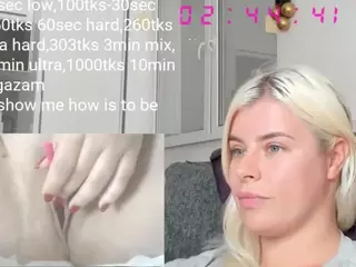 misslolaa's Live Sex Cam Show