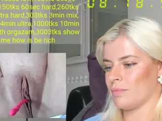 misslolaa's Live Sex Cam Show