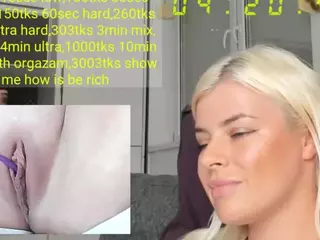 misslolaa's Live Sex Cam Show
