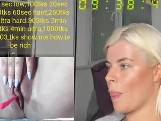 misslolaa's Live Sex Cam Show