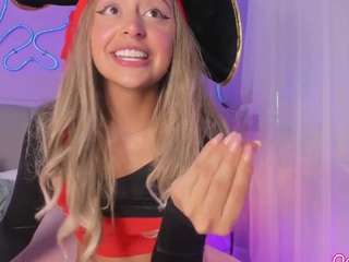 sofly-s Live Webcam on CamSoda