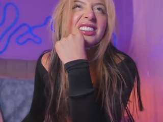 sofly-s Live Webcam on CamSoda