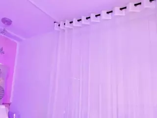 SOFLYCUTEFACE's Live Sex Cam Show