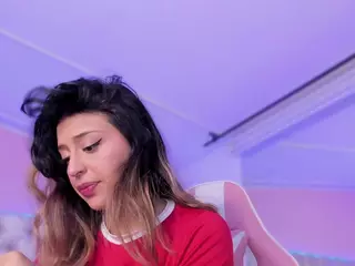 SOFLYCUTEFACE's Live Sex Cam Show