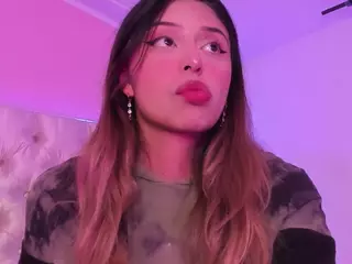 SOFLYCUTEFACE's Live Sex Cam Show