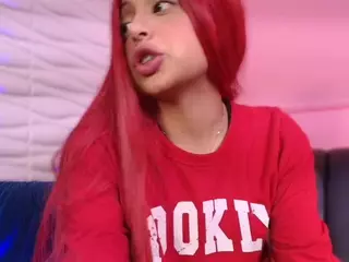 SOFLYCUTEFACE's Live Sex Cam Show