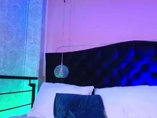 SOFLYCUTEFACE's Live Sex Cam Show