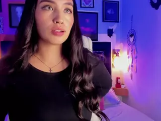 alahia-wang's Live Sex Cam Show