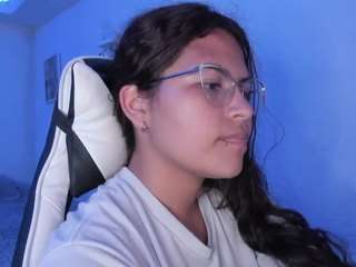 lady-brownnnn webcam