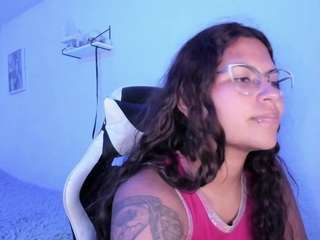 lady-brownnnn webcam
