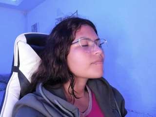 lady-brownnnn webcam