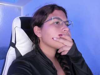 lady-brownnnn webcam