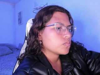  lady-brownnnn chat room
