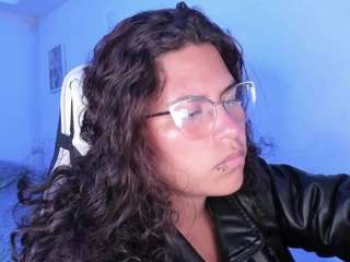 lady-brownnnn webcam