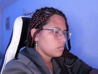  lady-brownnnn chat room