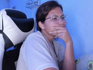  lady-brownnnn chat room