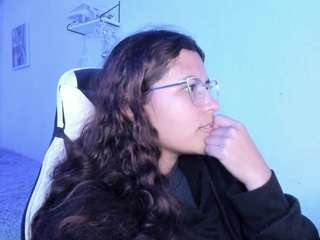 lady-brownnnn webcam