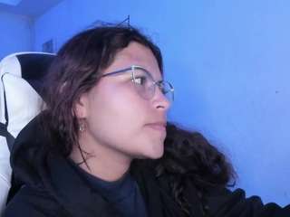 lady-brownnnn webcam