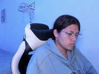  lady-brownnnn chat room