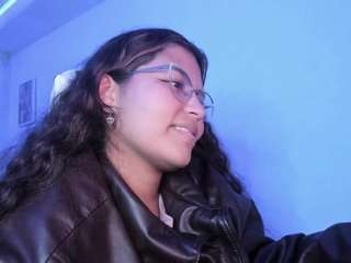 lady-brownnnn Live Webcam on CamSoda