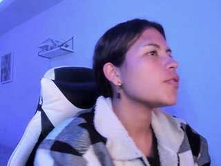 lady-brownnnn's CamSoda show and profile