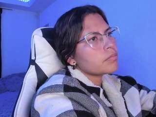 lady-brownnnn's CamSoda show and profile