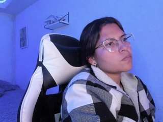 lady-brownnnn's CamSoda show and profile