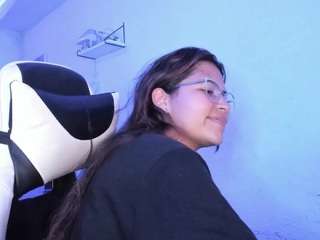 lady-brownnnn webcam