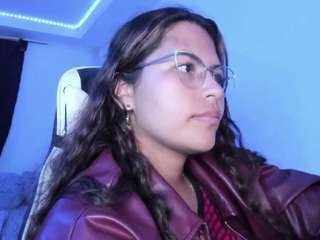 lady-brownnnn webcam