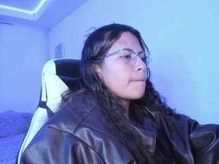 lady-brownnnn webcam