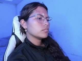 lady-brownnnn webcam