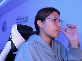 lady-brownnnn live cam profile