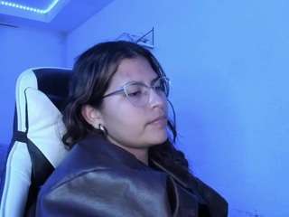 lady-brownnnn webcam