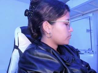 le modèle lady-brownnnn est en webcam porno dans un show sur le site camsoda, il possède les tags suivants: amateur,ass,young adult,toys,teen-18,tattoos,spank,pussy,pov,orgasm,nature,naked,lush,lovense,handjob,glasses,asshole,athletic,bedroom,black hair