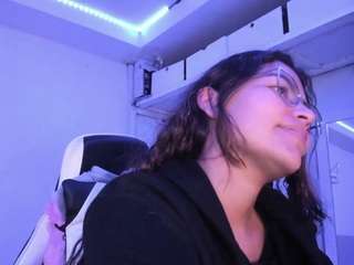 lady-brownnnn live webcam show