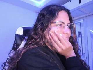 lady-brownnnn live webcam show