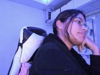 LADY-BROWNNNN live webcam show