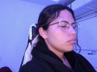 LADY-BROWNNNN live webcam show