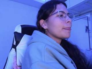 LADY-BROWNNNN live webcam show